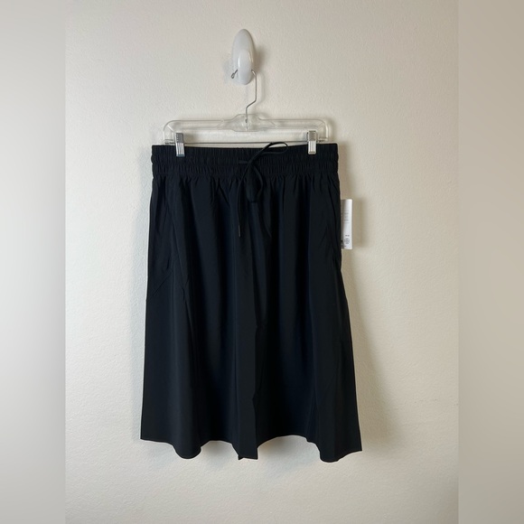 Athleta Dresses & Skirts - Athleta Arrival Skirt
